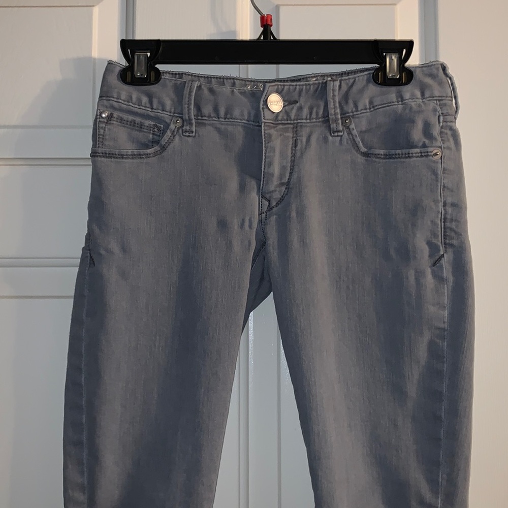 Express woman’s Jean leggings